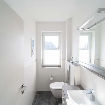 Seeblick Am Harkebruegger Mit Sauna Und Kamin