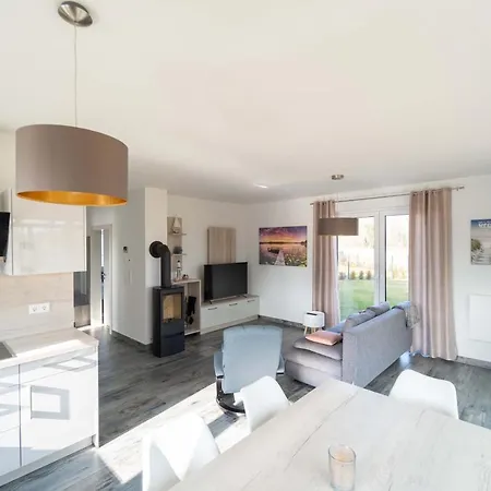 Seeblick Am Harkebruegger Mit Sauna Und Kamin Casa de Férias Barssel (Cloppenburg)